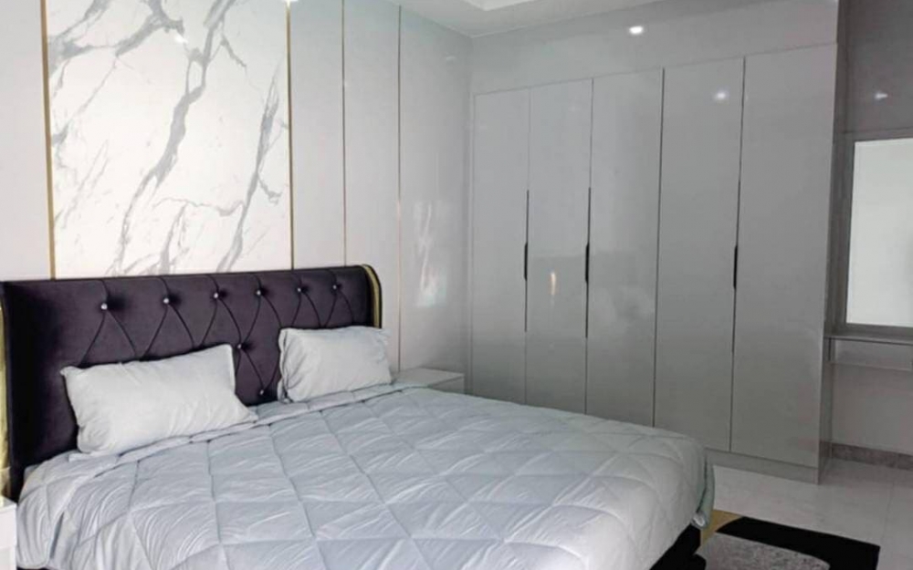 ให้เช่าพูลวิลล่า 4 ห้องนอน 4 ห้องน้ำ พรประภานิมิต พัทยา