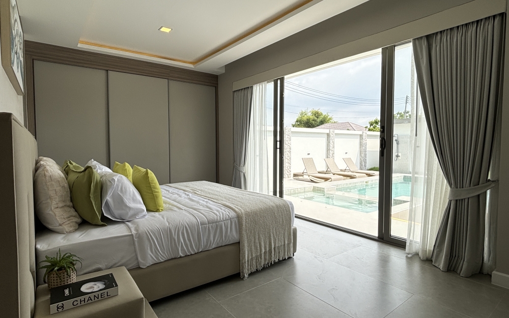 ขาย Pool Villa 2 ชั้น 7 ห้องนอน 8 ห้องน้ำ ห้วยใหญ่ (2)