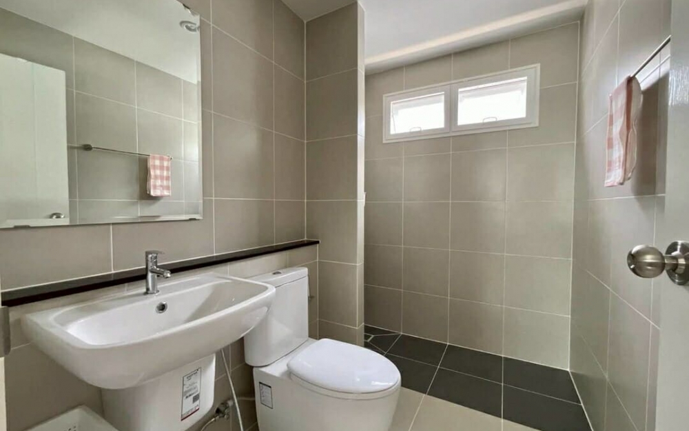 ให้เช่าบ้านเดี่ยว 2 ชั้น 3 ห้องนอน 3 ห้องน้ำ พัทยา