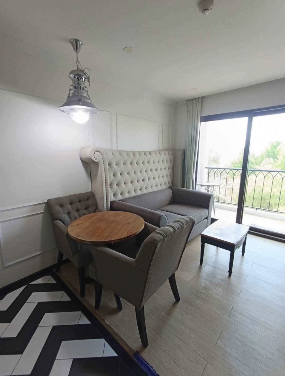 เช่า เวเนเชี่ยนคอนโด