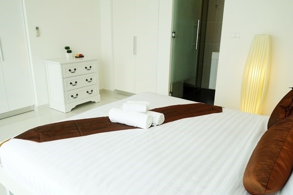 ขาย Club Royal Wongamat คลับ รอยัล วงศ์อมาตย์ 1 ห้องนอน วิวเมือง (2)