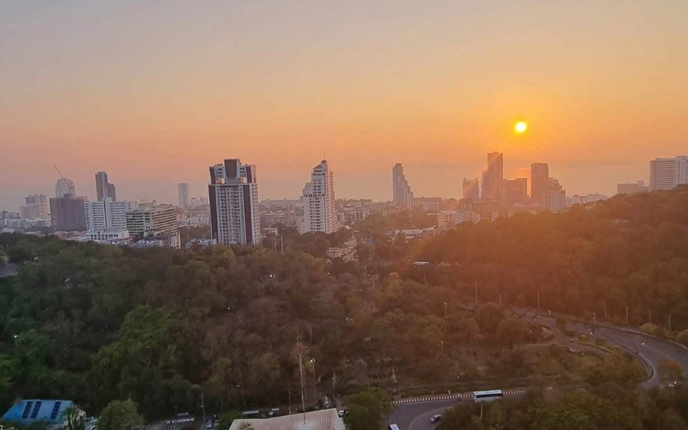 ขาย Unixx South Pattaya ยูนิกซ์ พัทยาใต้ 2 ห้องนอน วิวทะเล (2)