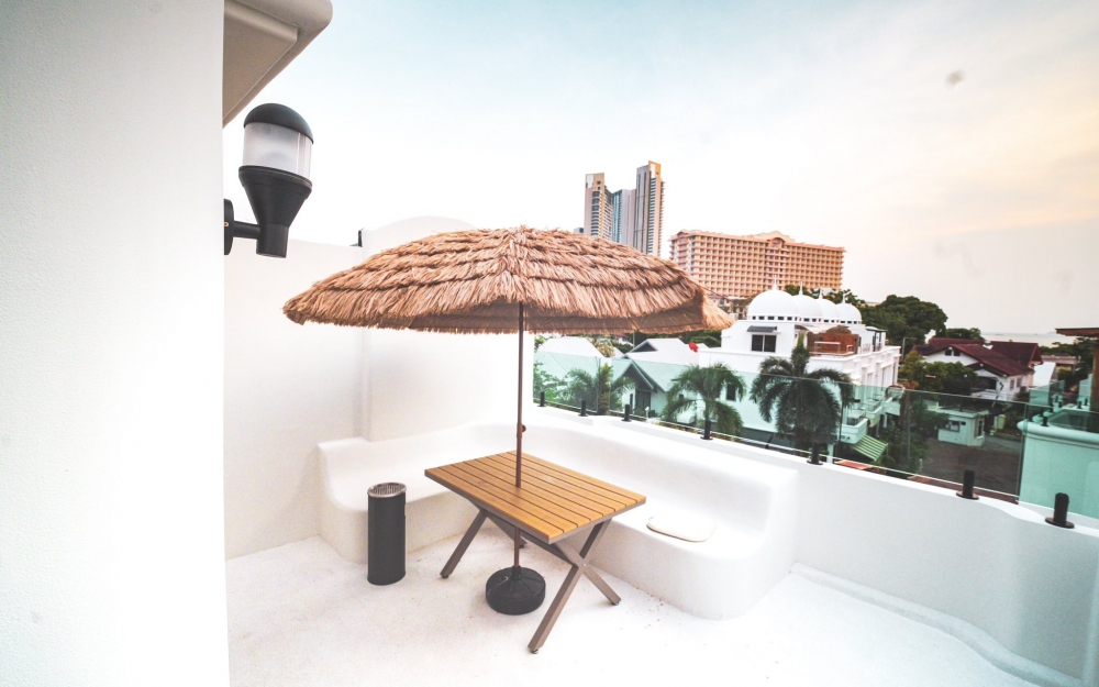 ขายบ้าน 3 ห้องนอน 4 ห้องน้ำ ใกล้ชายหาดวงศ์อมาตย์