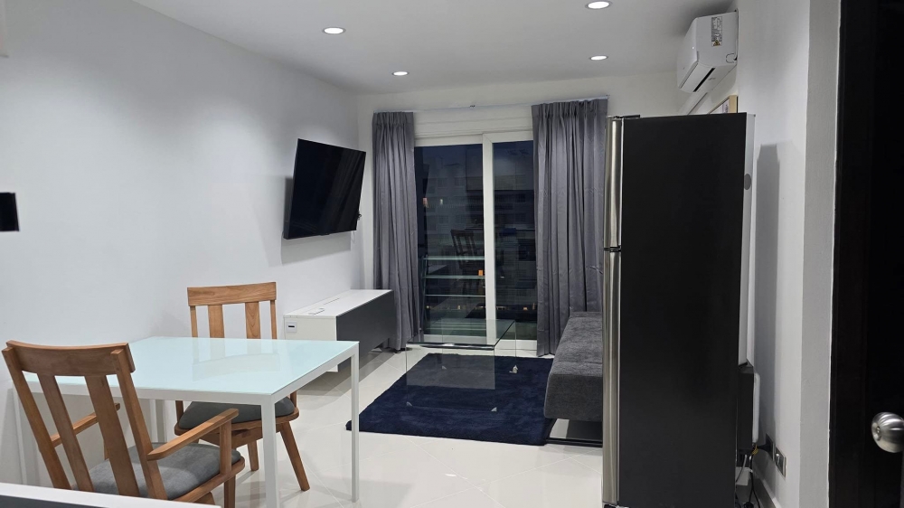 ขาย Park Lane จอมเทียน 1 ห้องนอนวิวเมือง (2)