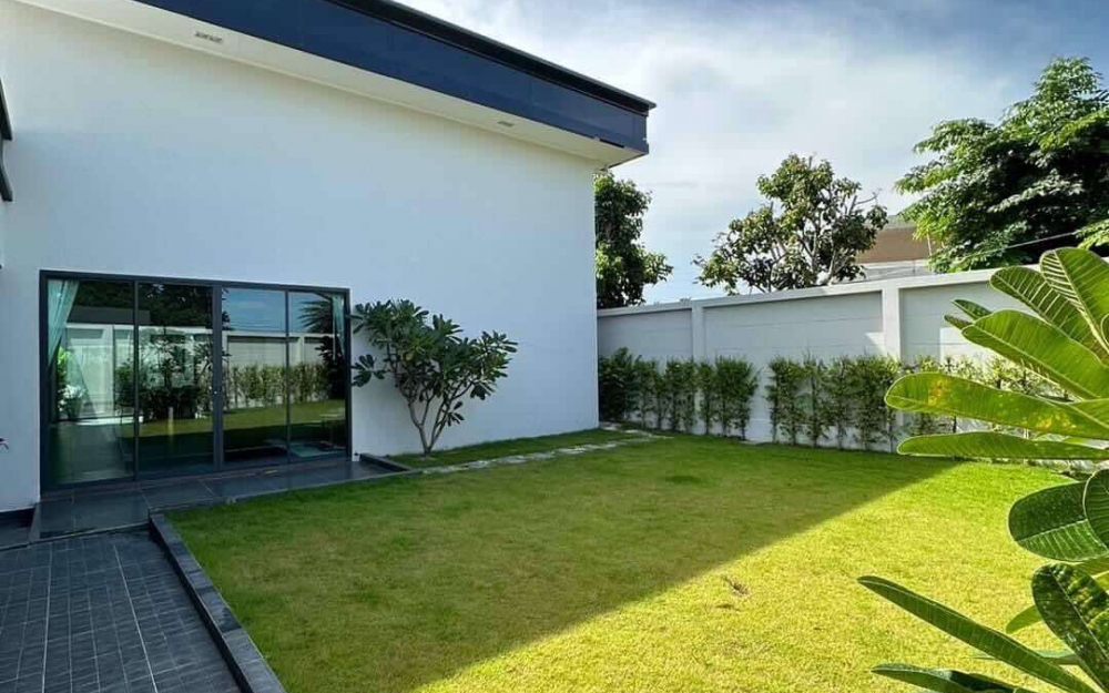 ขายบ้าน Pool Villa 4 ห้องนอน 4 ห้องน้ำ ทุ่งกลม-ตาลหมัน (3)