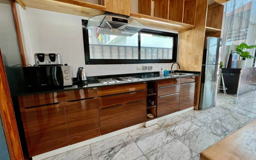 ให้เช่า พูลวิลล่า 5 ห้องนอน ชัยพฤกษ์ จอมเทียน