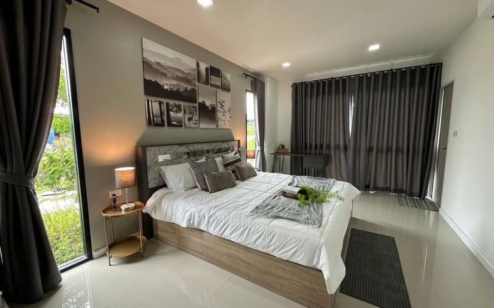 ขาย ทาวน์โฮม 3 ชั้น 4 ห้องนอน 3 ห้องน้ำ พัทยา (3)