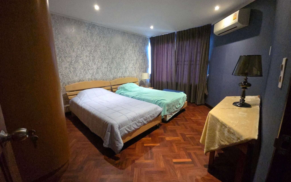 ให้เช่า Goldensand Beachside Condominium 3 ห้องนอน จอมเทียน