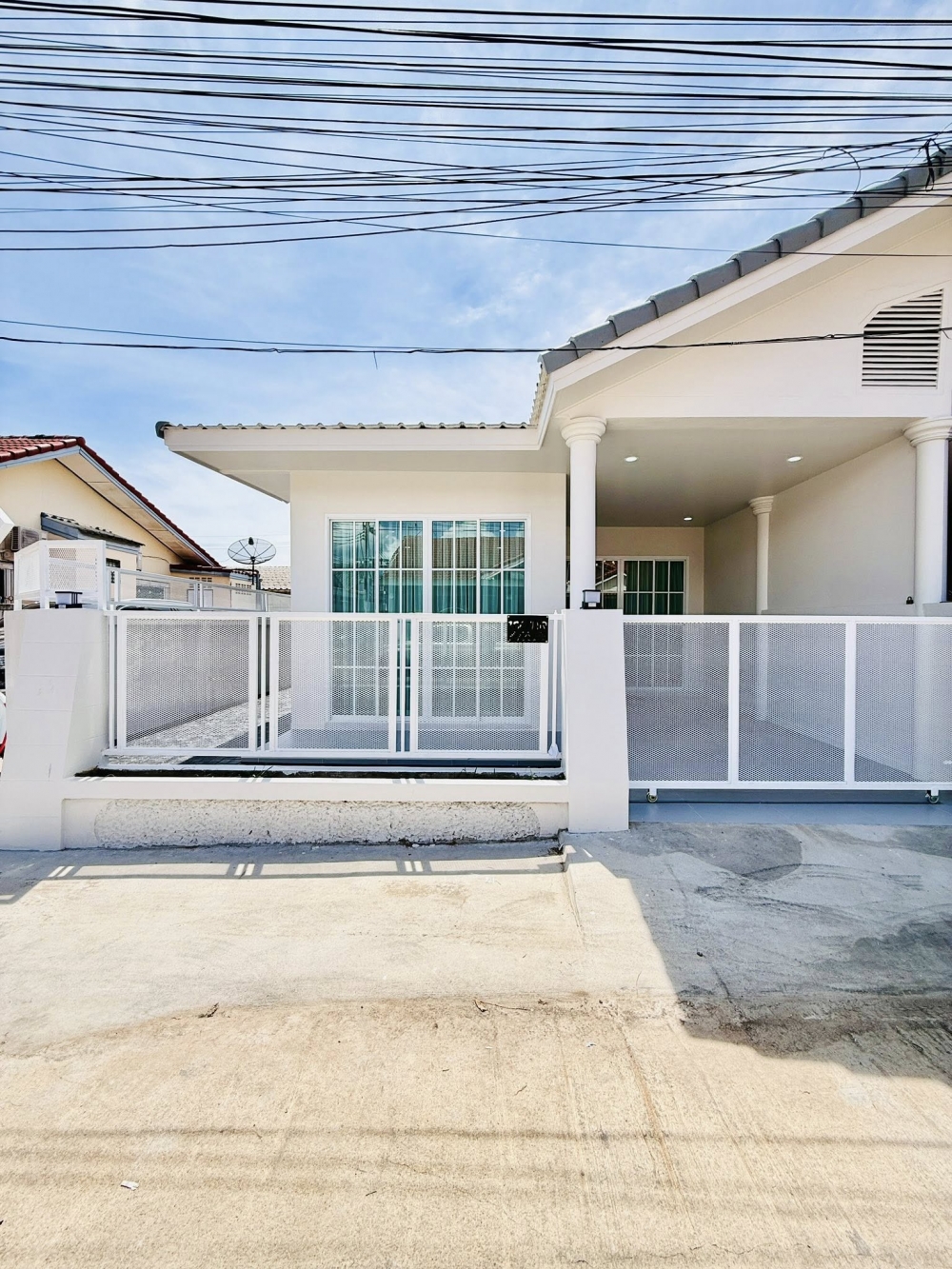 ขาย ทาวน์เฮ้าส์ 2 ห้องนอน 2 ห้องน้ำ เขาตาโล (2)