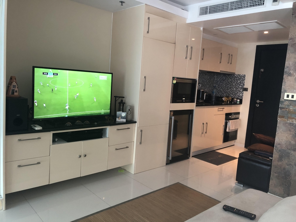 ขาย Grand Avenue Pattaya แกรนด์ อเวนิว พัทยา Studio วิวสระ (2)