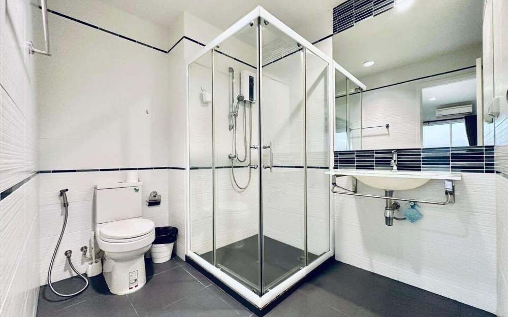 ขาย Centric Sea พัทยากลาง 1 ห้องนอน ชั้น 27 วิวทะเล (2)