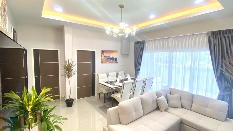 ขาย Pool Villa 3 ห้องนอน 2 ห้องน้ำ ห้วยใหญ่ (2)