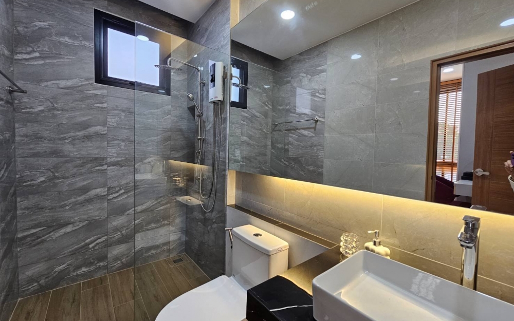 ขาย Pool Villa 2 ชั้น 4 ห้องนอน 4 ห้องน้ำ ห้วยใหญ่ (3)