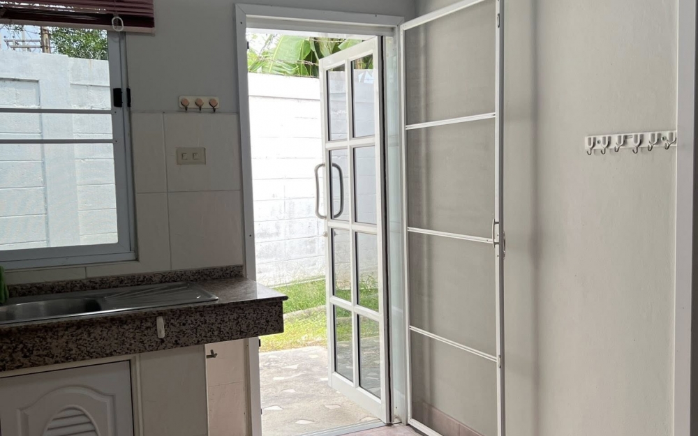 ให้เช่า บ้านเดี่ยว 2 ห้องนอน 3 ห้องน้ำ เทพประสิทธิ์ ซอย5/5