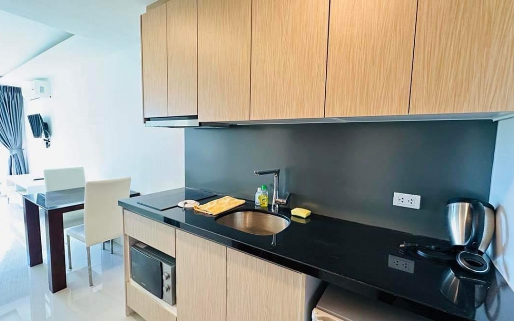 ปล่อยเช่า Laguna Beach 3 จอมเทียน สตูดิโอ ชั้น 4 วิวสระ ติดเจ้าของ