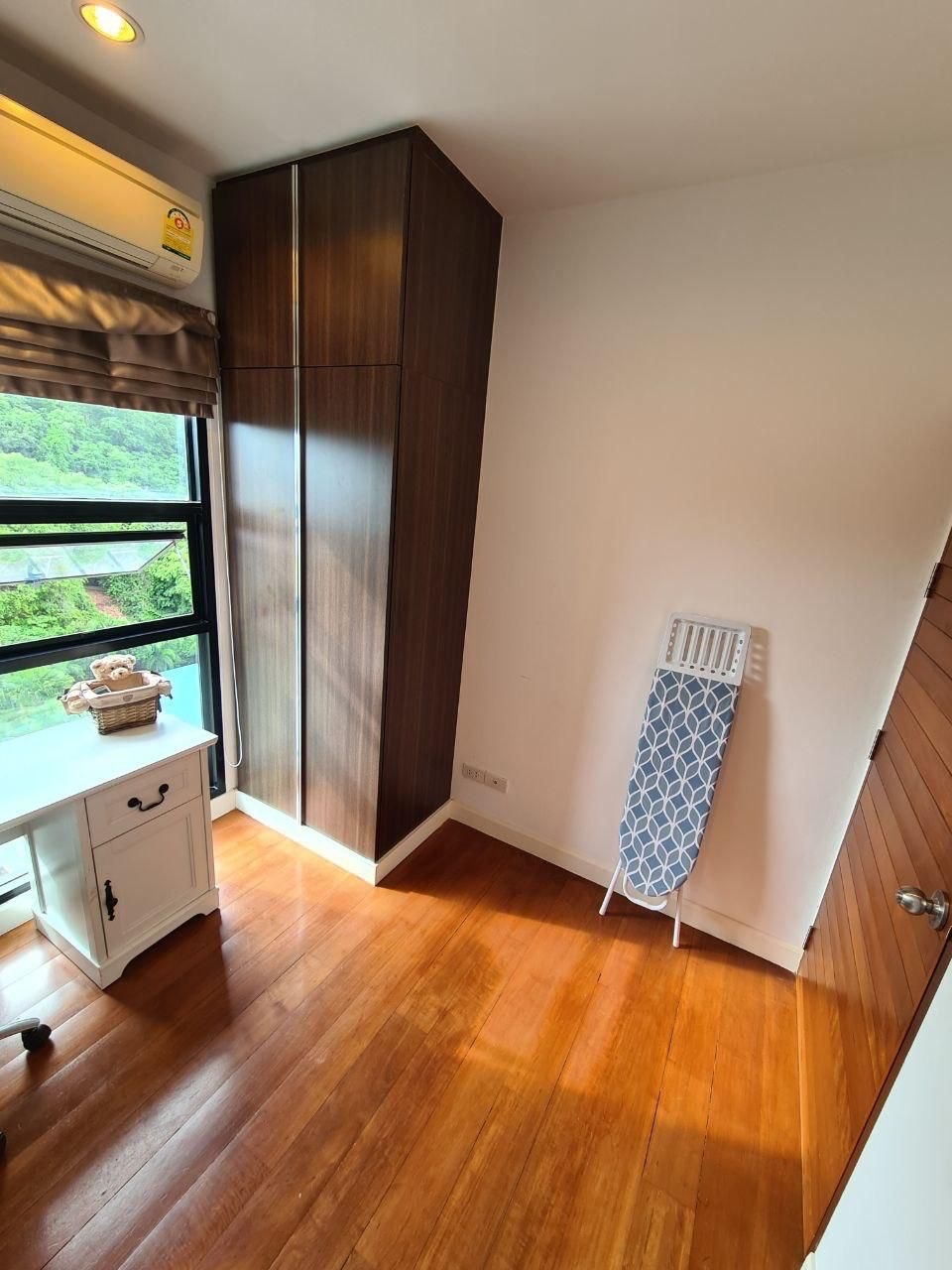 ขาย The Axis Pratumnak ดิ แอ๊กซิส พระตำหนัก 2 ห้องนอน วิวเมือง (2)