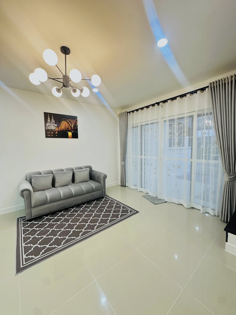 ขาย Town Home 2 ชั้น 3 ห้องนอน 3 ห้องน้ำ เนินพลับหวาน (2)