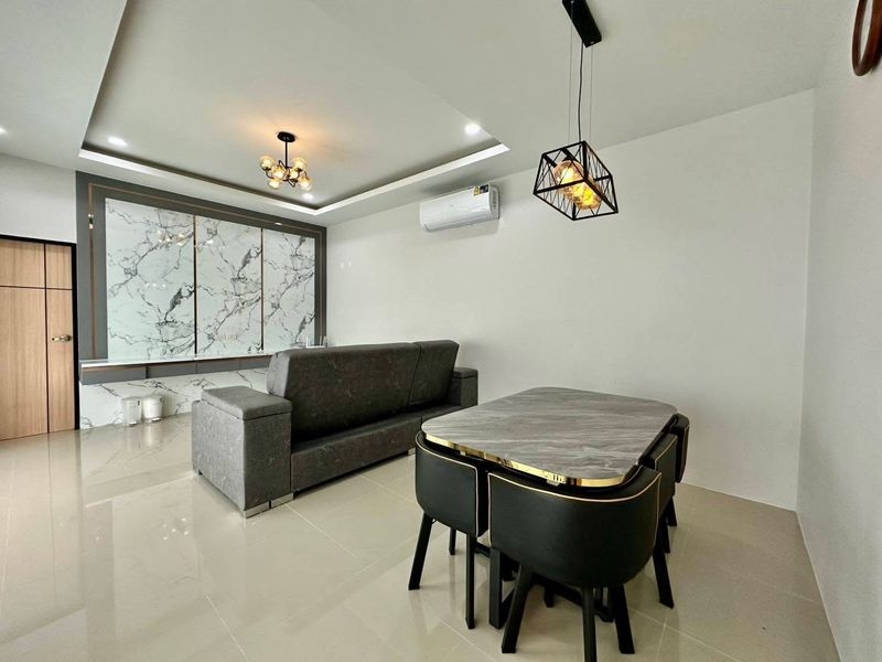 ขาย Pool Villa ชั้นเดียว 3 ห้องนอน 2 ห้องน้ำ มาบประชัน (2)