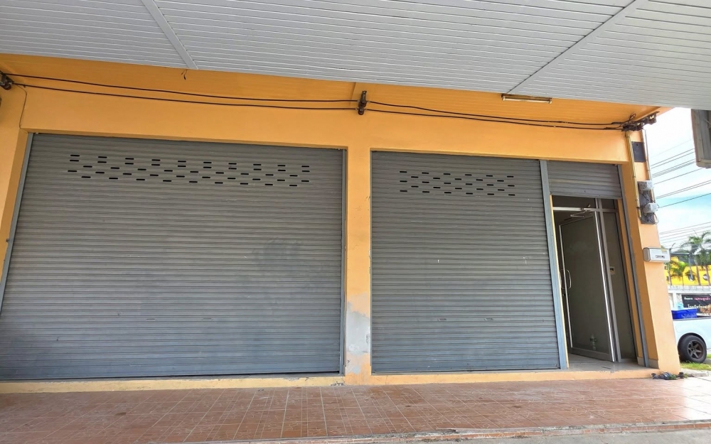 ขายอาคารพาณิชย์ 4 ชั้น 9 ห้องนอน 10 ห้องน้ำ ซอยปูเป็น จอมเทียน (2)