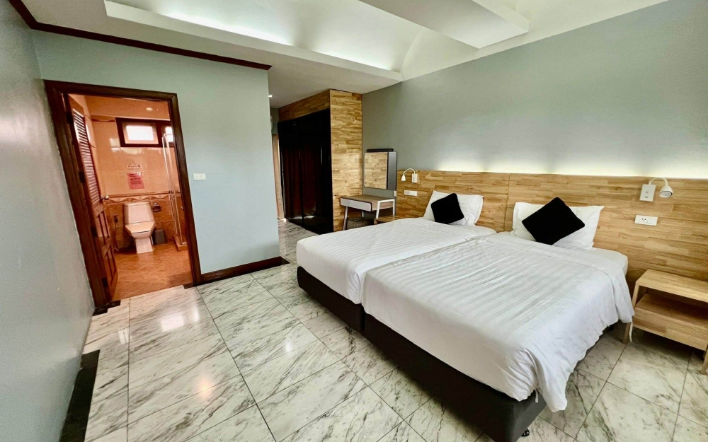 ให้เช่า พูลวิลล่า 5 ห้องนอน ชัยพฤกษ์ จอมเทียน