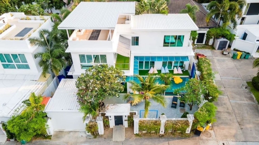 ให้เช่า Pool Villa 2 ชั้น 5 ห้องนอน 5 ห้องน้ำ จอมเทียน