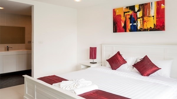 ขาย Club Royal Wongamat คลับ รอยัล วงศ์อมาตย์ 1 ห้องนอน วิวสระ (2)