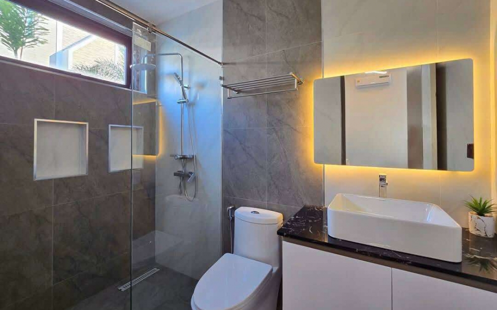 ขาย Pool Villa 3 ห้องนอน มาบประชัน (2)