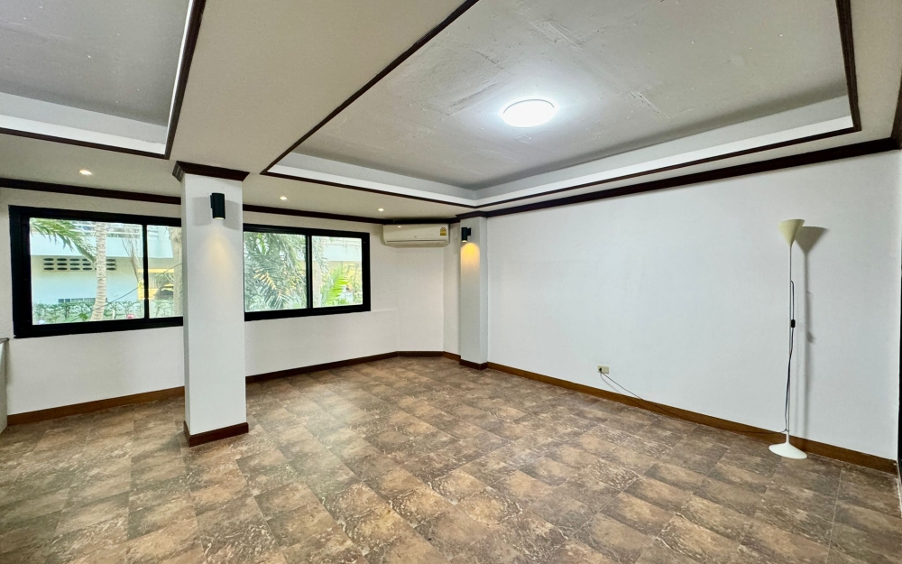 ขาย บ้าน 4 ชั้น 8 ห้องนอน 7 ห้องน้ำ จอมเทียน (2)