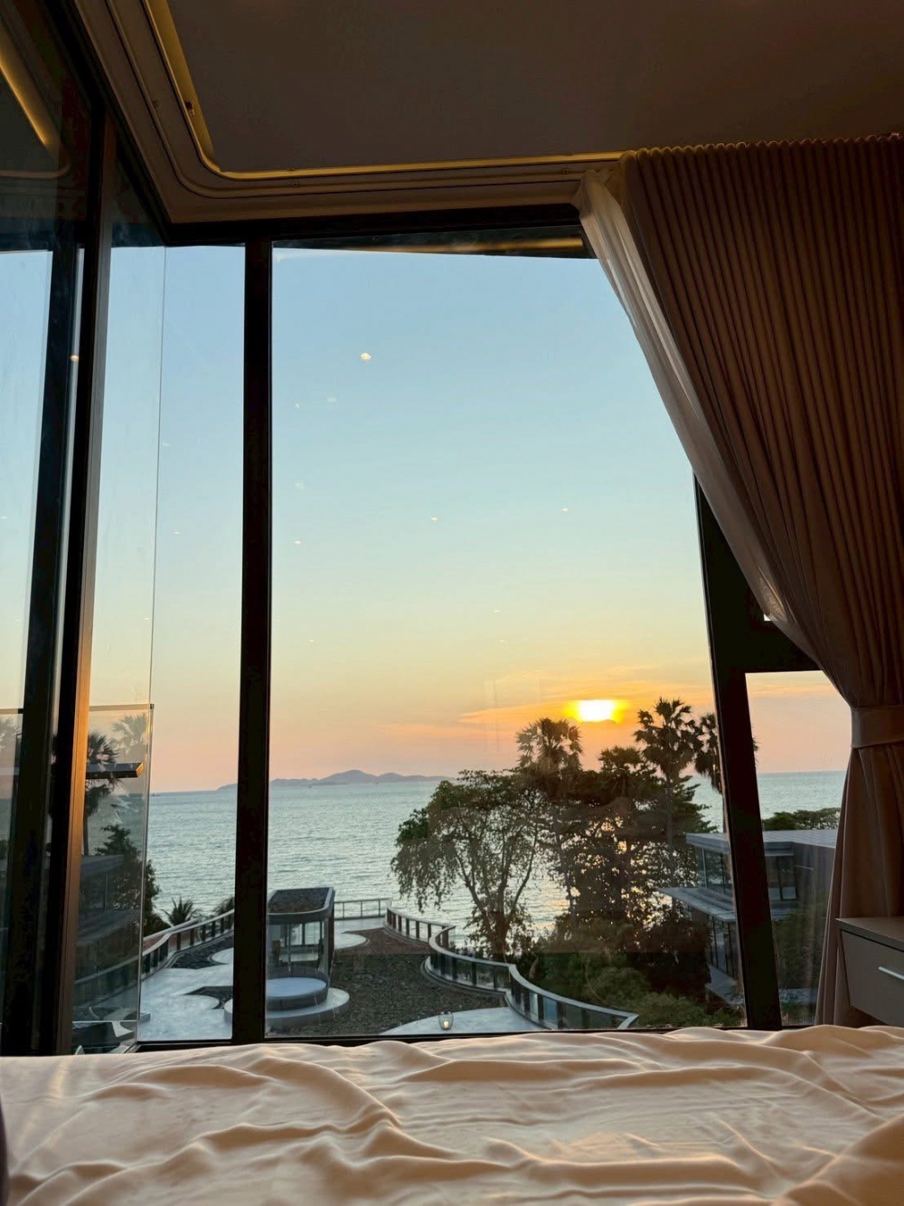 ปล่อยเช่า Arom Wongamat Studio วิวทะเล