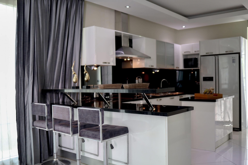 ขาย Pool Villa 2 ชั้น 5 ห้องนอน 6 ห้องน้ำ ใกล้หาดจอมเทียน (2)