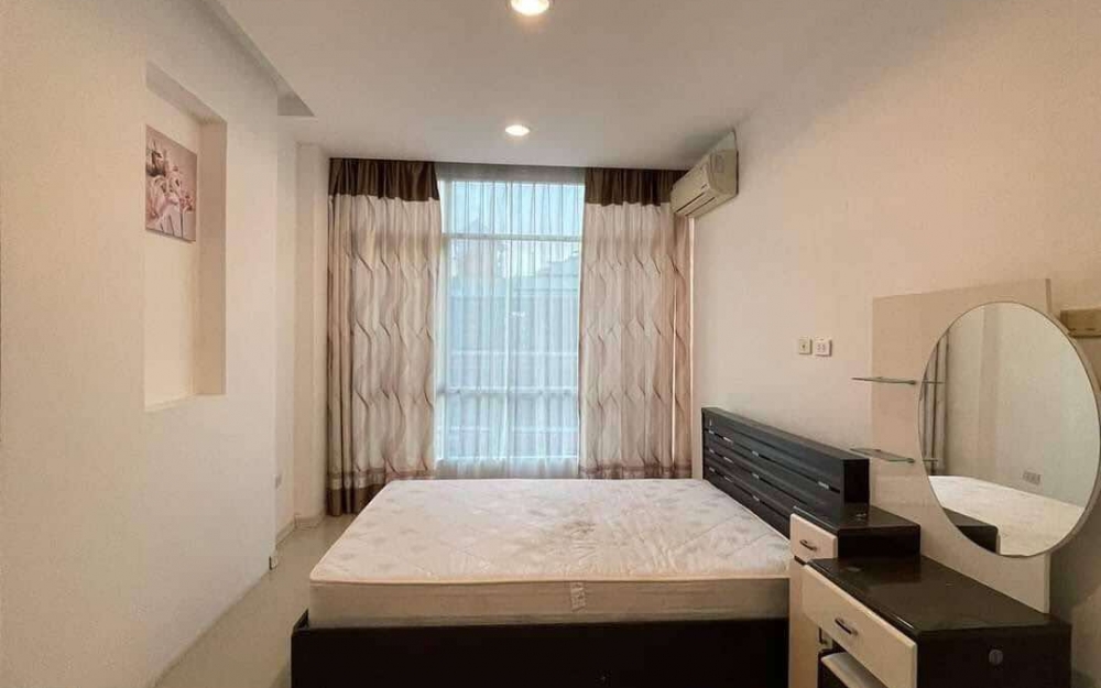 ขาย CC Condo North Pattaya ซีซีคอนโด พัทยากลาง 1 ห้องนอน วิวเมือง (2)