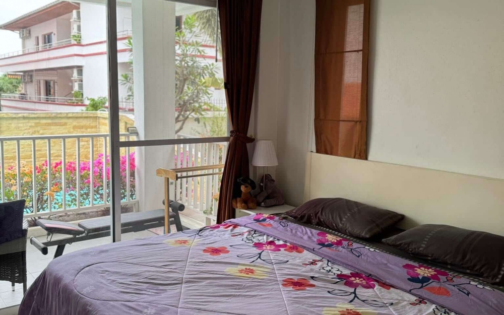 ขาย New Nordic Vip1 South Pattaya นิวนอดิก วีไอพี 1 พัทยาใต้ 2 ห้องนอน วิวสระ (2)