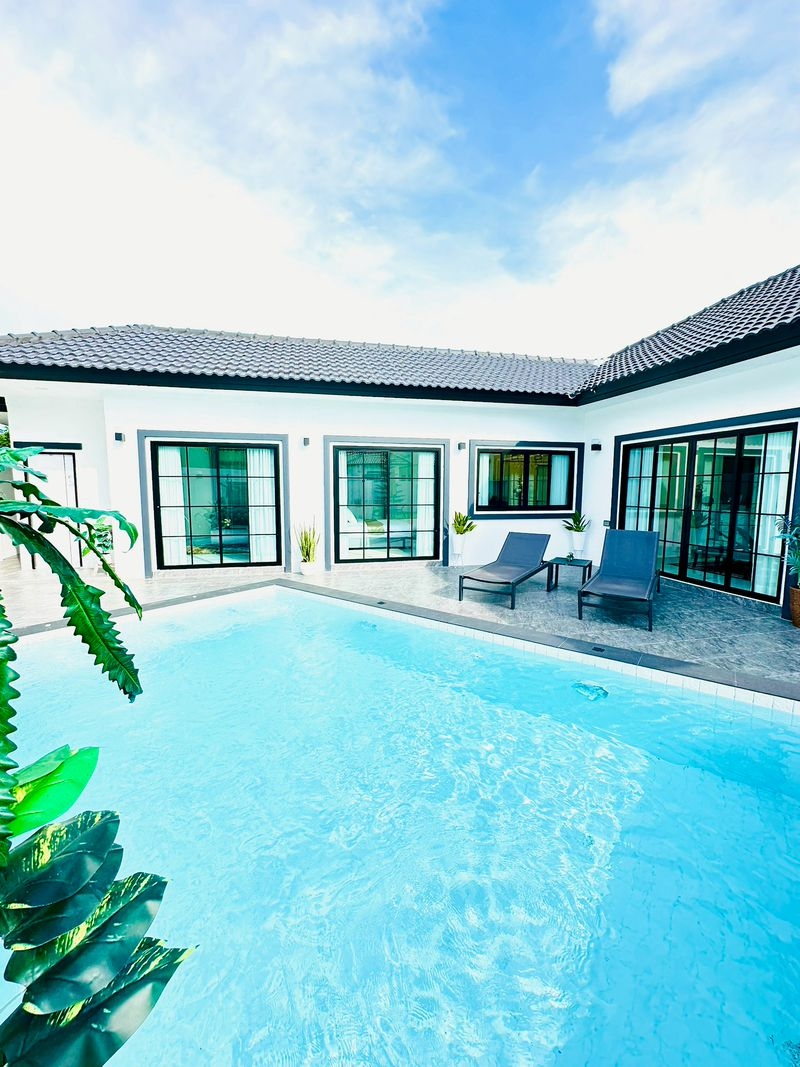 ขาย Pool Villa ชั้นเดี่ยว 4 ห้องนอน 3 ห้องน้ำ พัทยาเหนือ (3)