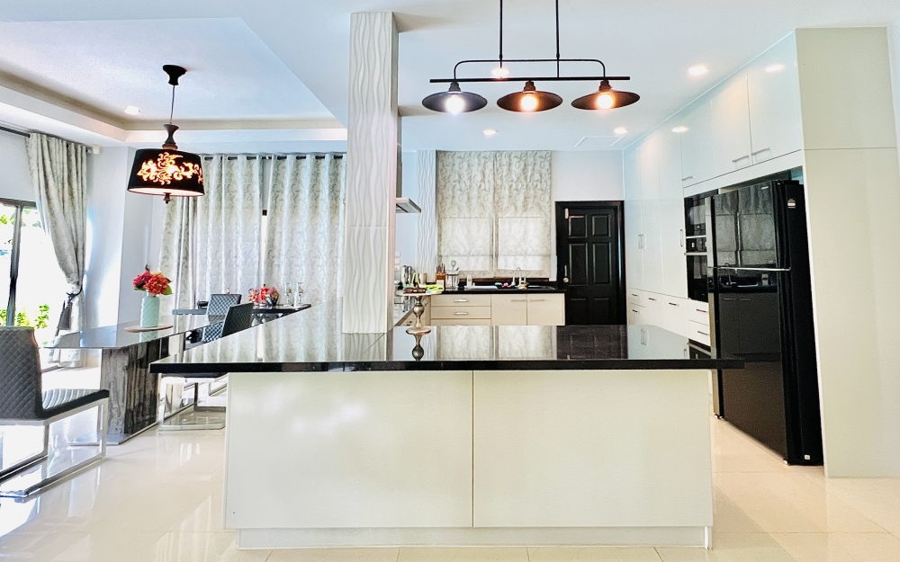 ขาย Pool Villa 2 ชั้น 4 ห้องนอน 4 ห้องน้ำ ห้วยใหญ่ (2)