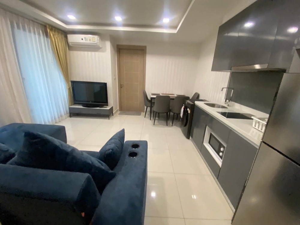 เช่า อาคาเดียคอนติเนนตัล