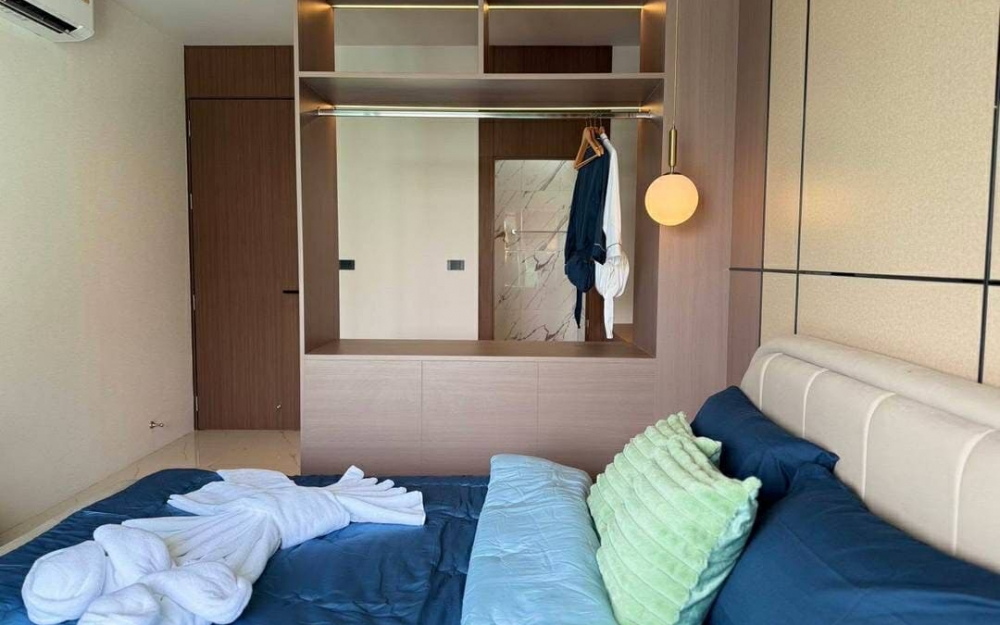 ให้เช่า Pool Villa 4 ห้องนอน 5 ห้องน้ำ พัทยา