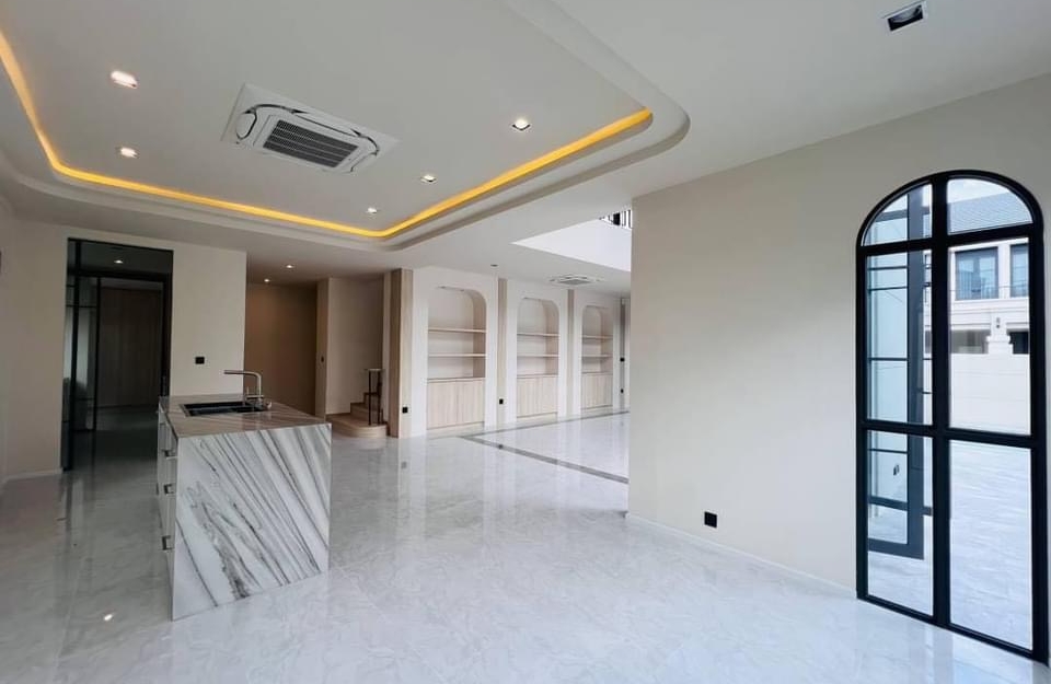 ขายบ้าน Pool Villa หลังมุม 4 ห้องนอน 5 ห้องน้ำ หนองปลาไหล ใกล้โรงเรียนนานาชาติ (3)