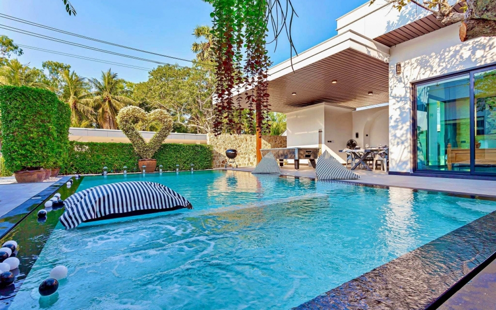 ให้เช่าพูลวิลล่า 5 ห้องนอน 6 ห้องน้ำ พัทยา