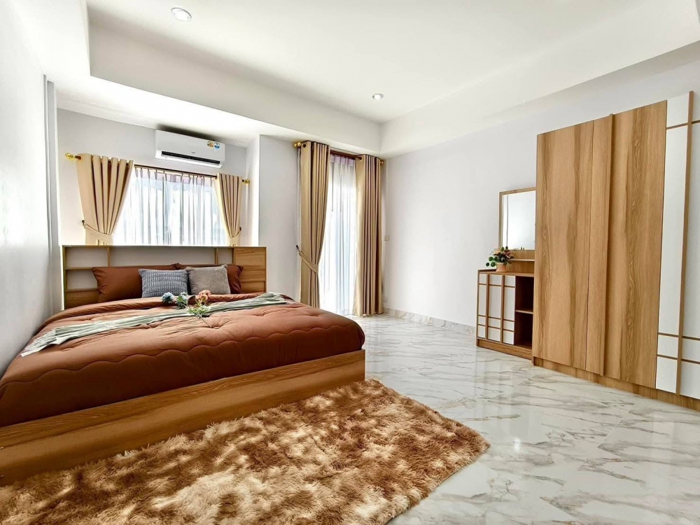 ขาย Town House 2 ชั้น 2 ห้องนอน 2 ห้องน้ำ พัทยาเหนือ (2)