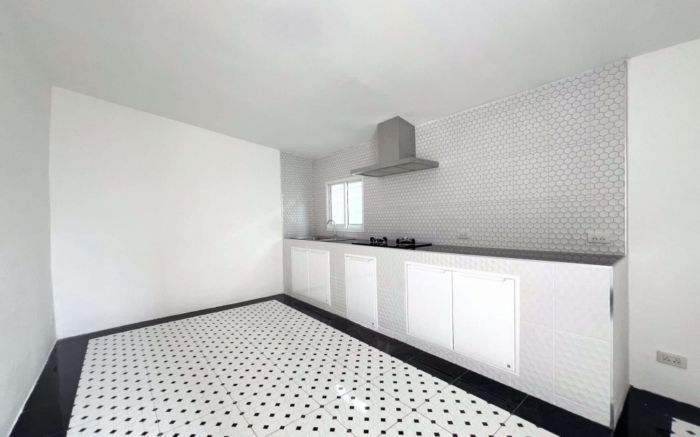 ขายบ้านเดี่ยว ชั้นเดียว  3 ห้องนอน 2 ห้องน้ำ พัทยาใต้ (2)