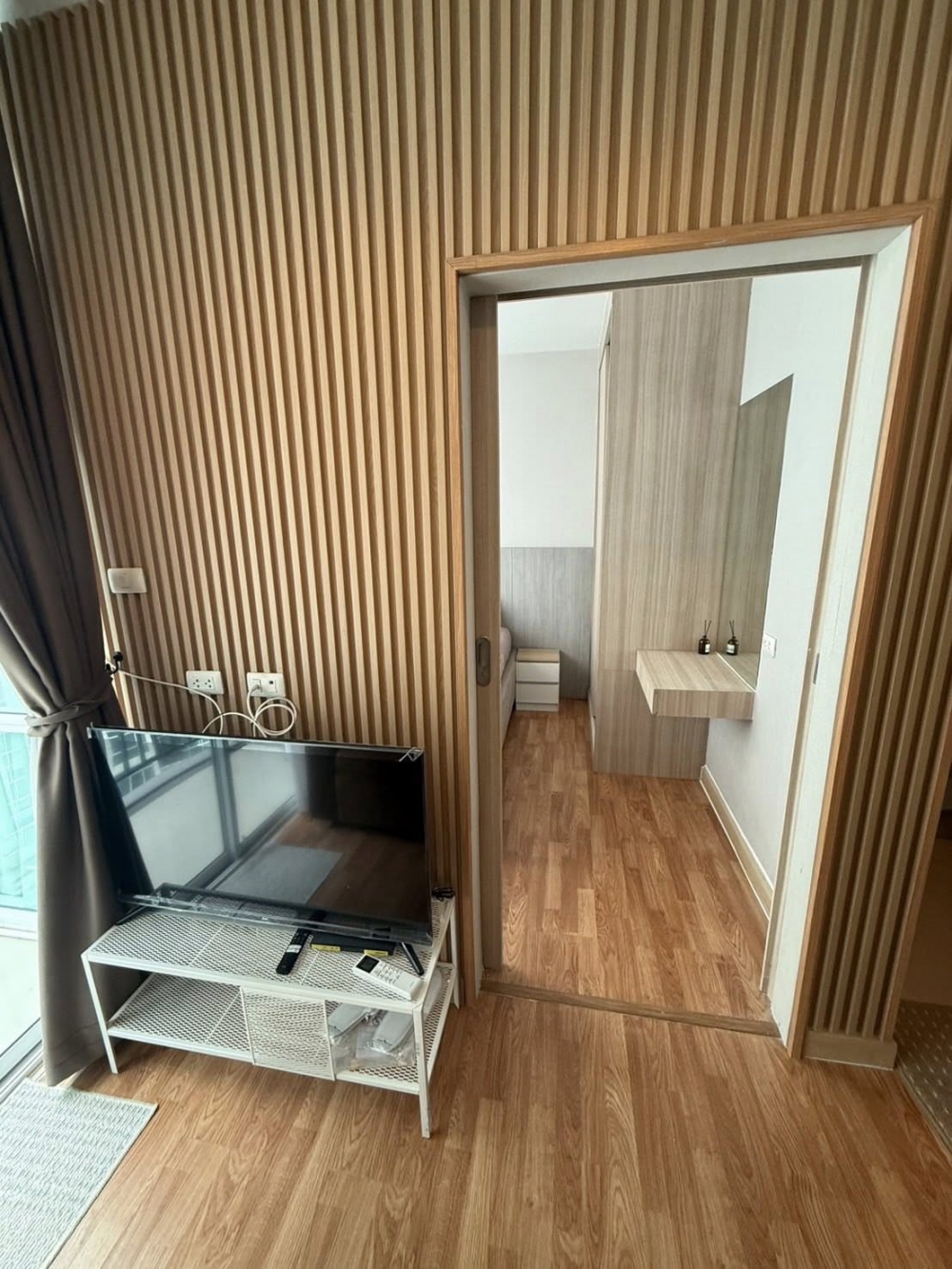 เดอะ ทวิน ทาวเวอร์ จอมเทียน