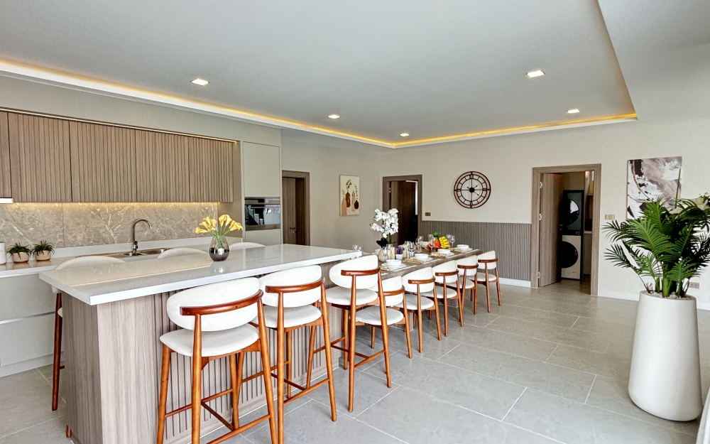 ขาย Pool Villa 2 ชั้น 7 ห้องนอน 8 ห้องน้ำ ห้วยใหญ่ (2)