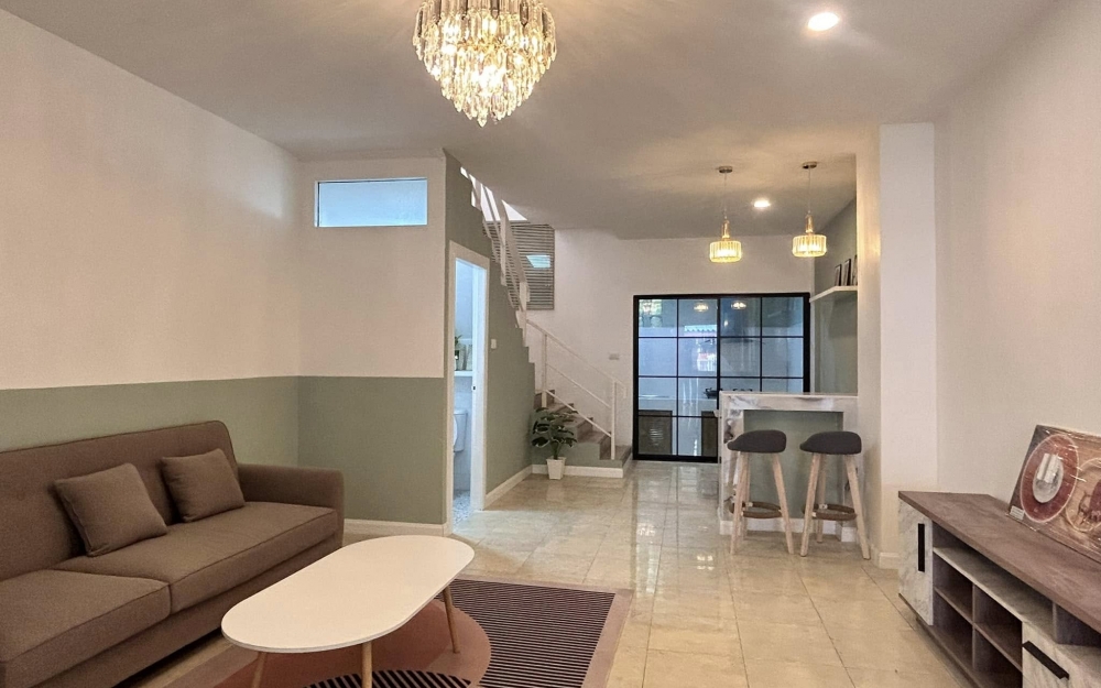 ขายทาวน์โฮม 2 ชั้น 2 ห้องนอน 2 ห้องน้ำ ปัณณธร 3 พัทยา (2)