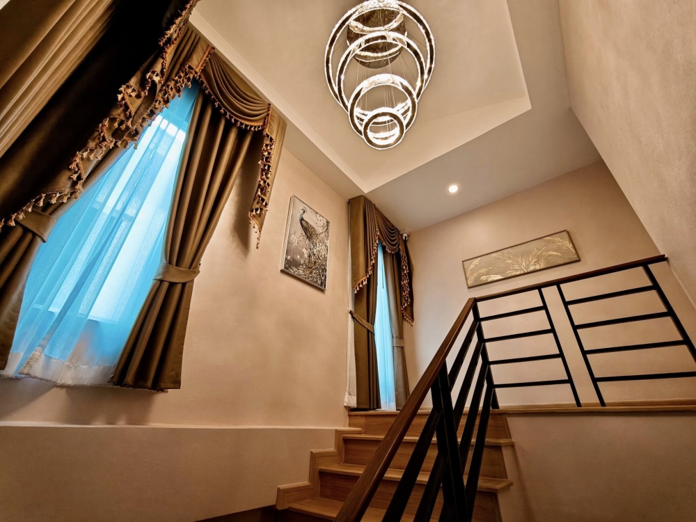 ให้เช่า บ้านเดี่ยว 2 ชั้น 4 ห้องนอน 3 ห้องน้ำ ตะเคียนเตี๊ย