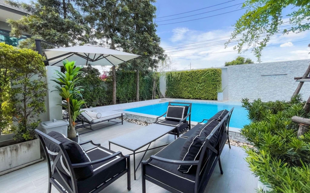 ขายบ้าน Pool Villa 2 ชั้น 4 ห้องนอน 5 ห้องน้ำ หนองปลาไหล (2)