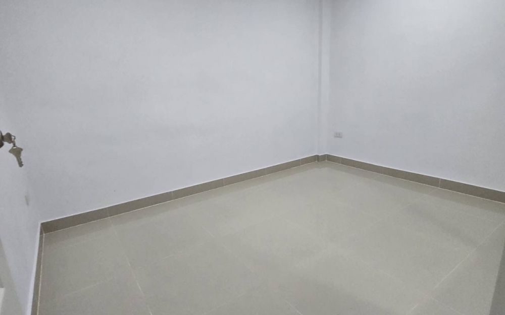 ขายบ้านแฝด 2 ชั้น ซ.สยามคันทรีคลับ 4 ห้องนอน 3 ห้องน้ำ ติดเจ้าของ