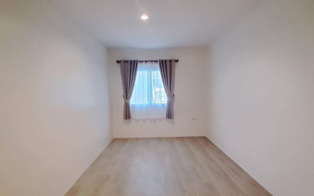 ให้เช่า บ้านเดี่ยว 2 ชั้น 3 ห้องนอน 2 ห้องน้ำ ซอยสยามคันทรีคลับ