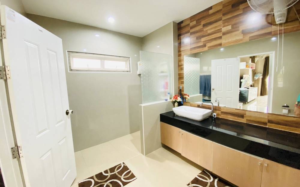 ขาย Pool Villa 3 ห้องนอน 2 ห้องน้ำ ห้วยใหญ่ (2)