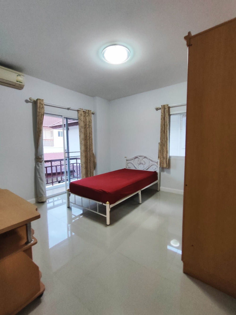 ขาย บ้าน 5 ห้องนอน 4 ห้องน้ำ พัทยา