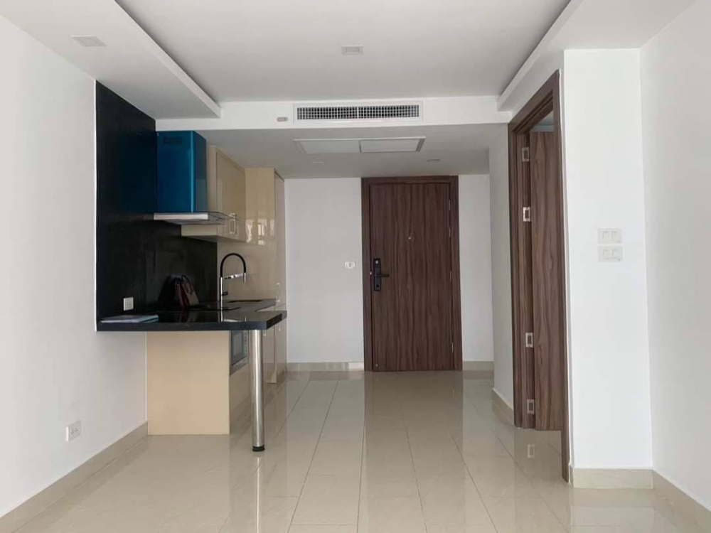 ขาย Grand Avenue พัทยากลาง 1 ห้องนอน วิวสระ (3)